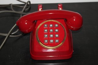 Telefono Rosso Tasti Non Testato
