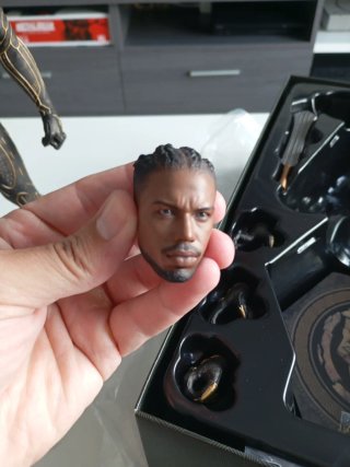 Hot Toys Erik Killmonger