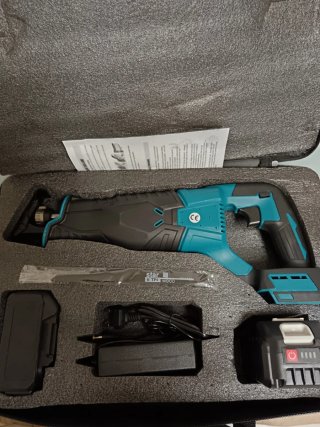 Sierra Sable Recargable (2 Baterías)