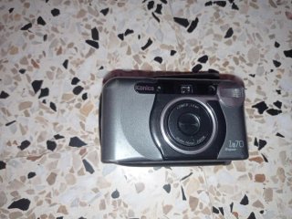 Cámara Konica L70 Super Gris