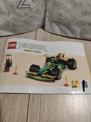 Lego Ninjago 71828 Coche de Carreras Lloyd