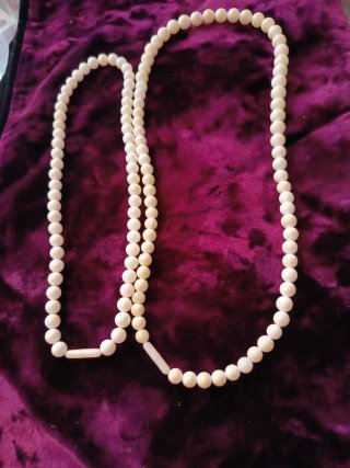 Collares Antiguos