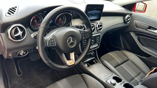 Mercedes GLA 1.6 GLA 180 122 5P