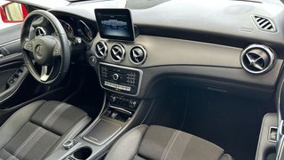 Mercedes GLA 1.6 GLA 180 122 5P