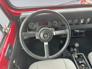 JEEP WRANGLER YJ 2.5 SOFT TOP  1992