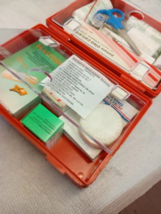 Cassetta pronto soccorso TIM Telecom Italia Mobile