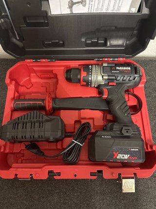 Taladro Percutor Parkside 20V 150 Nm