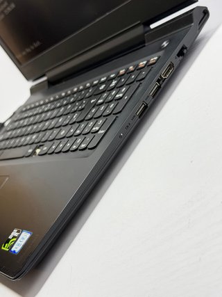 Lenovo IdeaPad 700-15ISK para piezas