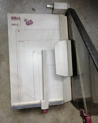 Guillotina Papel Ideal 1035 A