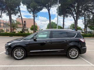 Ford S-MAX Vignale