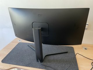 Monitor Xiaomi Curvo Negro