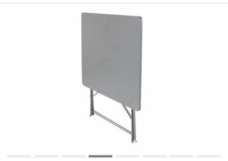 Mesa Jardín Plegable Metal y Sillas Blancas