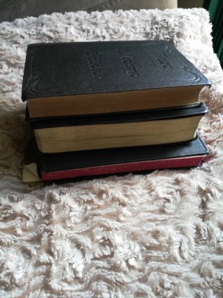 4 libros antiguos religiosos