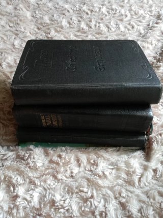4 libros antiguos religiosos