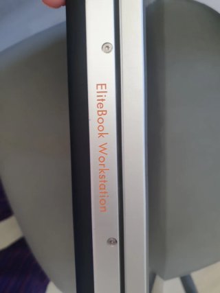 HP EliteBook 8760w Workstation