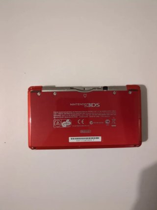 Nintendo 3DS Roja + Cargador