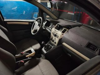 Opel Zafira 2008