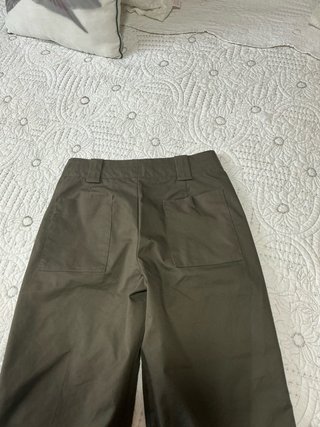 Pantalón Zara caqui  Talle Alto talla S. Envio