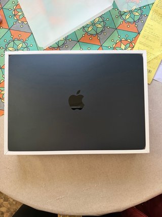 MacBook Air 13' 256GB SSD 8GB RAM