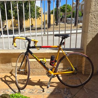 Bicicleta carrera Cannondale R1000