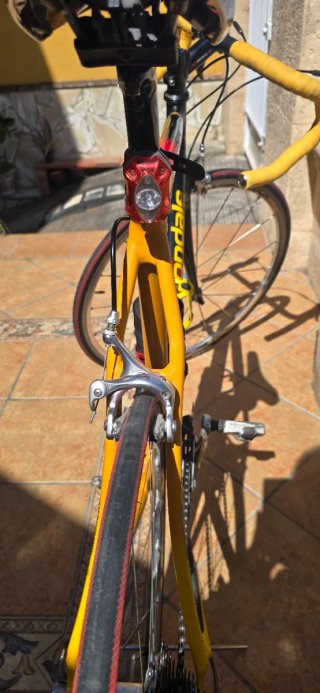 Bicicleta carrera Cannondale R1000