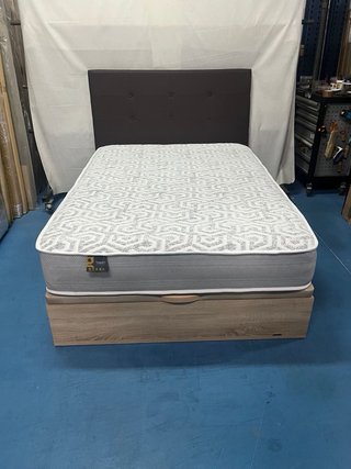 Letto a scomparsa con materasso in memory foam 135x190