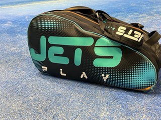 Pala de pádel Jet Play P-51