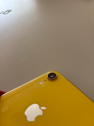 iPhone XR Apple