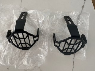Protector Faro Antiniebla Moto BMW. Leer descrip