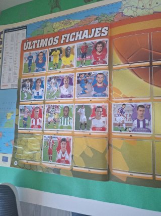 Álbum Cromos Liga Este 2008-2009