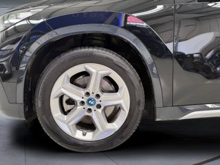 BMW iX1 xDrive30