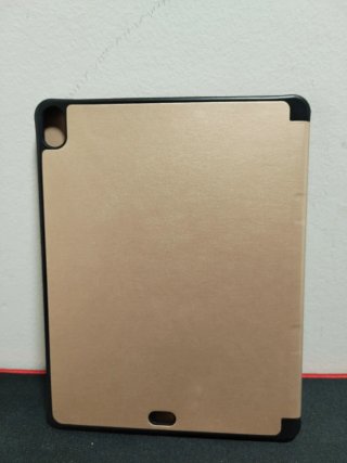 Funda iPad Pro 11 Dorada
