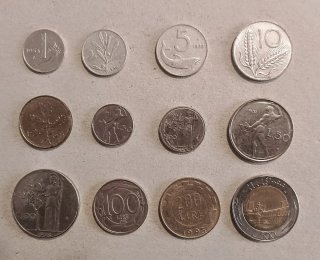 Lotto 18 monete e banconote italiane Lire