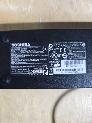 Cargador Toshiba PA3717E-1AC3 19V 6.32A