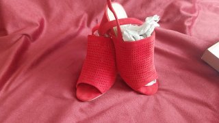 Zapatos de tacón rojos para mujer