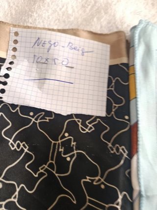 Tres pañuelos mujer.