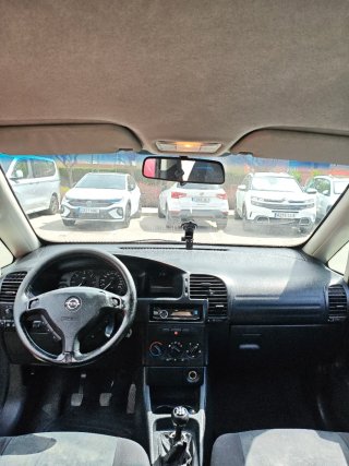 Opel Zafira 2001