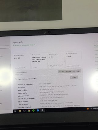Portátil AMD Ryzen 5 | Vega 8 | 8GB RAM | SSD 240G
