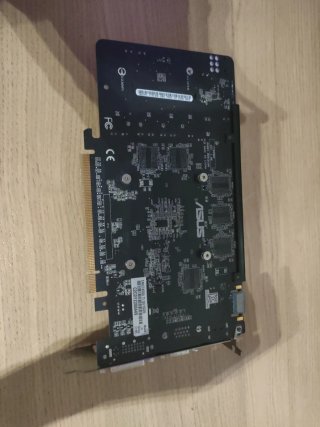Tarjeta Gráfica ASUS GTX 550 Ti 1GB GDDR5