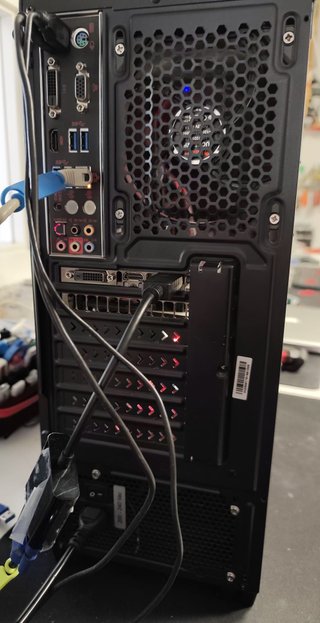 PC Gaming i5 6500 16GB DDR4 SSD 240+1TB RX460