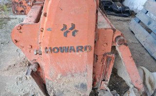 Rotavator Howard ERM-75 de 2 metros de labor.