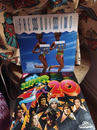 Lote 12 Vinili di musica disco e pop internazionale