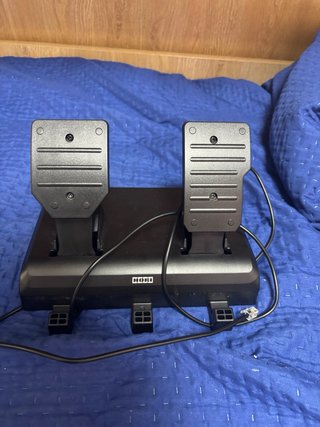 Volante PS4/PS5/PC con Pedaliere