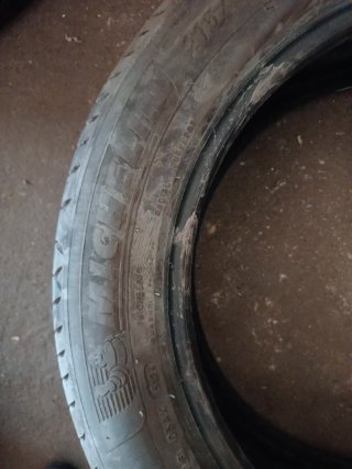 2 Neumáticos Michelin 215/55 R18 99V