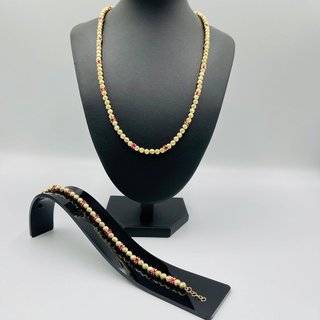 COLLAR BOLAS DIAMANTADAS Y PIEDRAS ROJAS 18K
