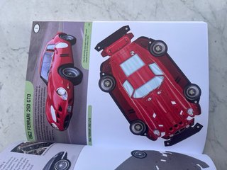 Colección maquetas de coches históricos de papel