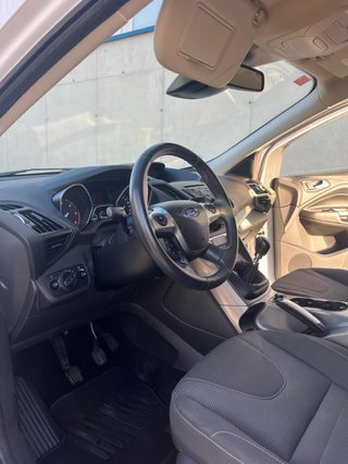 Ford Kuga 2016