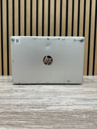 HP ProBook 445 G9 Ryzen 5 SSD da 16 GB e 512 GB
