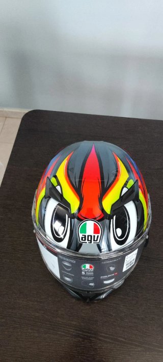 Casco AGV K3 (NUEVO A ESTRENAR)+ intercomunicador