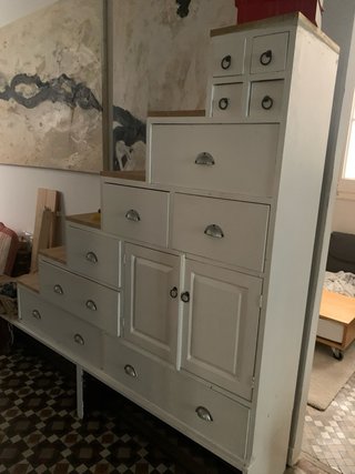 Altillo/Cama de madera con escalera